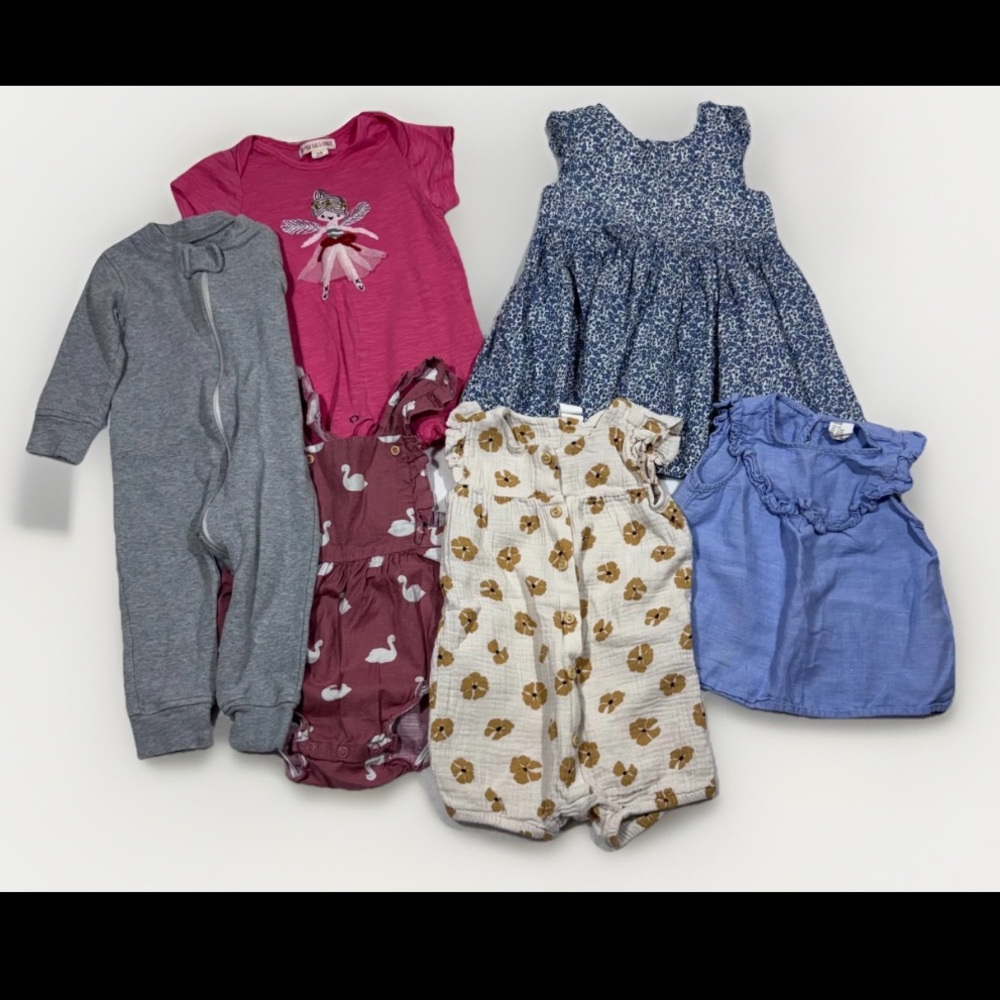 Baby Girl Natural Cotton Clothing Bundle Infant size 6-12 months Spring Summer